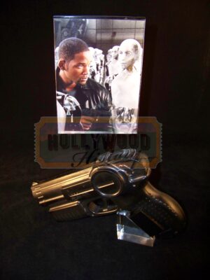 I, Robot<br><br>Stunt Police Gun