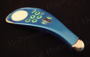Click<br><br>Universal Remote